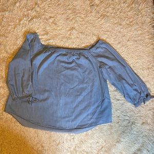 Vineyard Vines off the shoulder chambray top